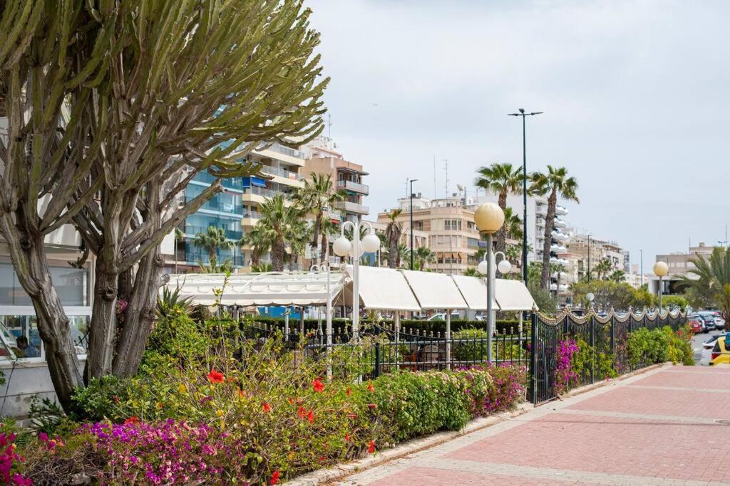 Acogedor Alojamiento A Pocos Metros De La Playa 산타 폴라 외부 사진